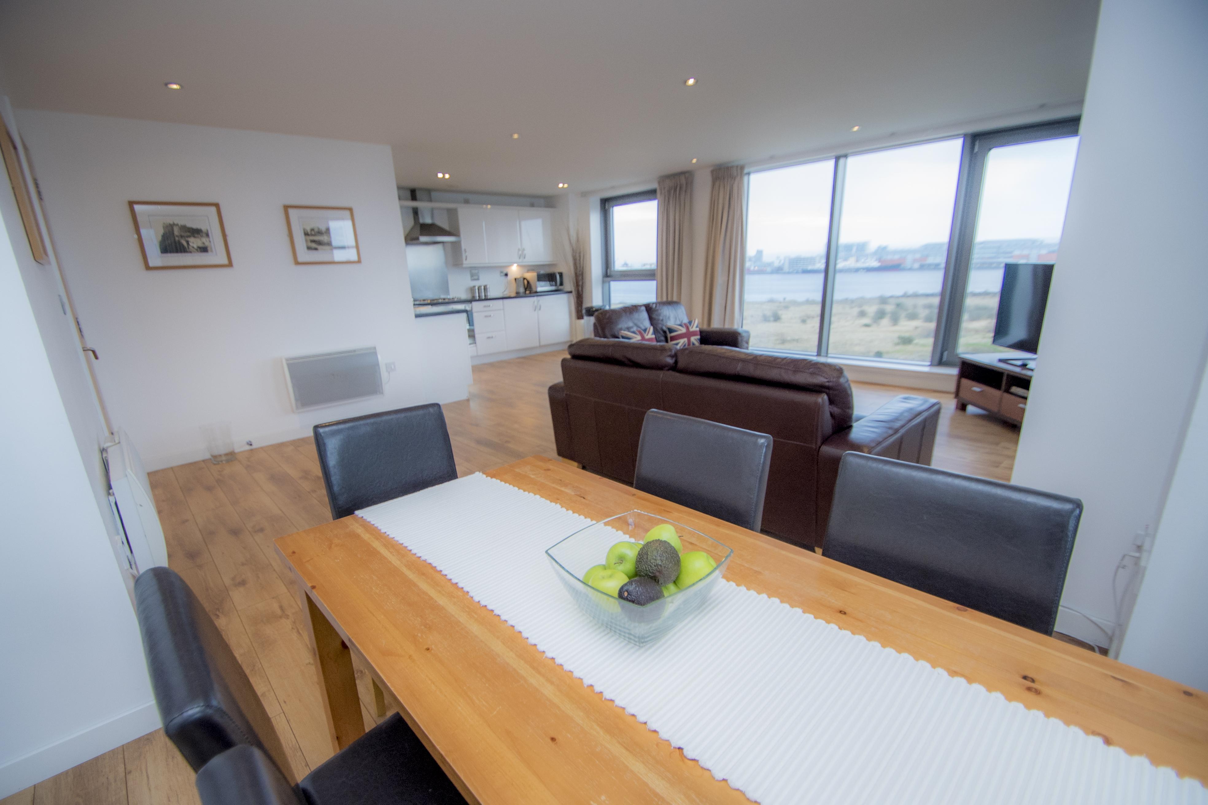 Aparthotel Ocean Serviced EDI